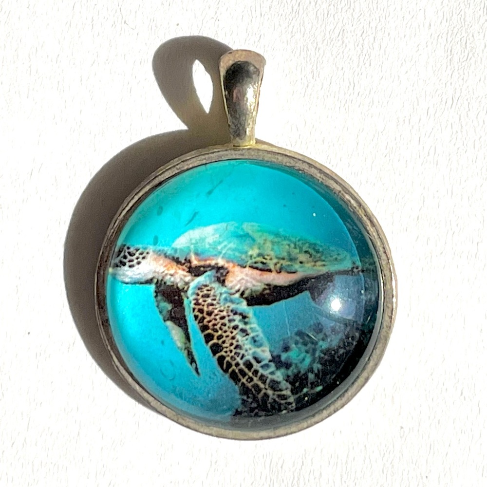 Loggerhead Turtle pendant